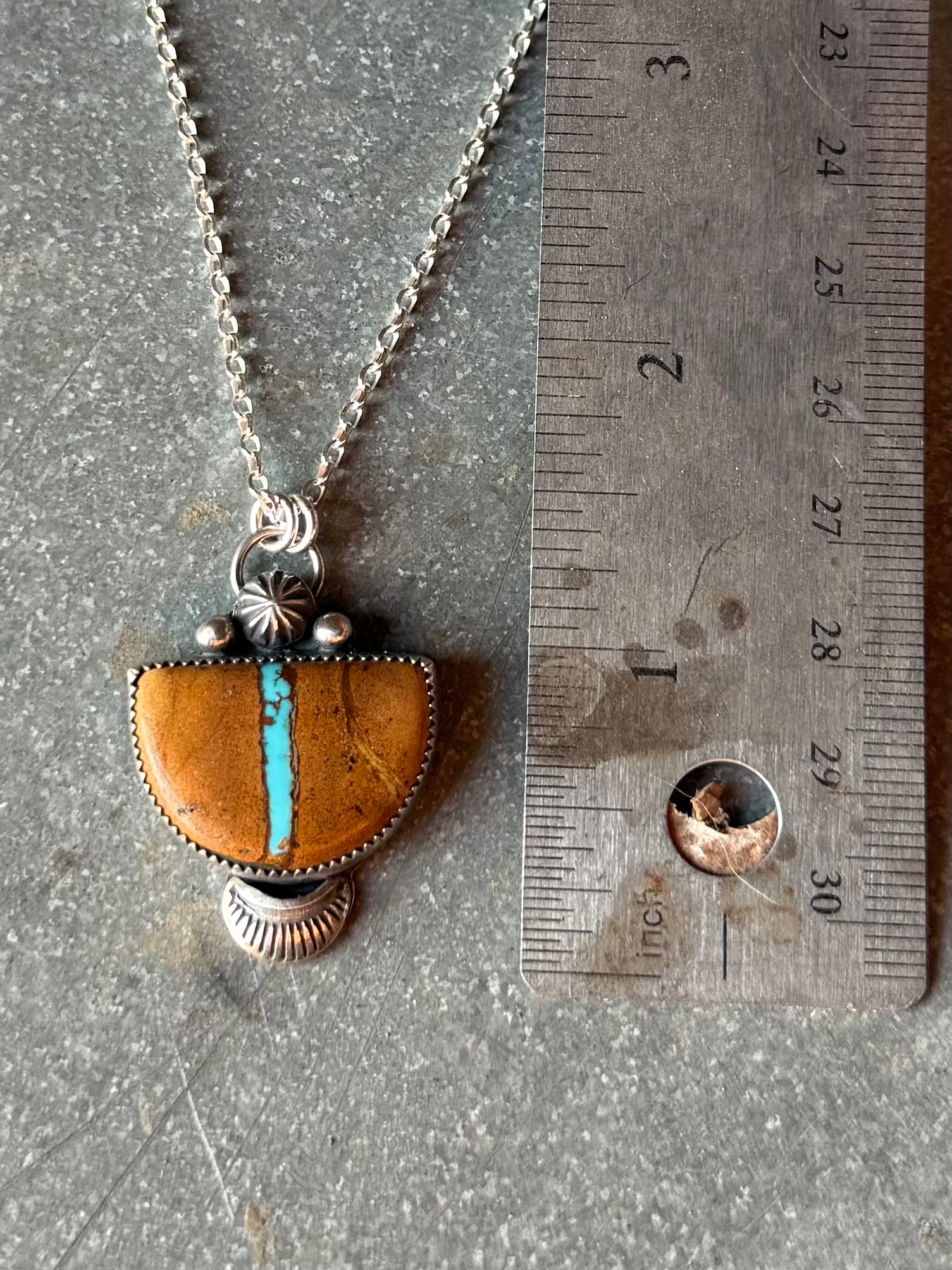 Ribbon Bar Necklace