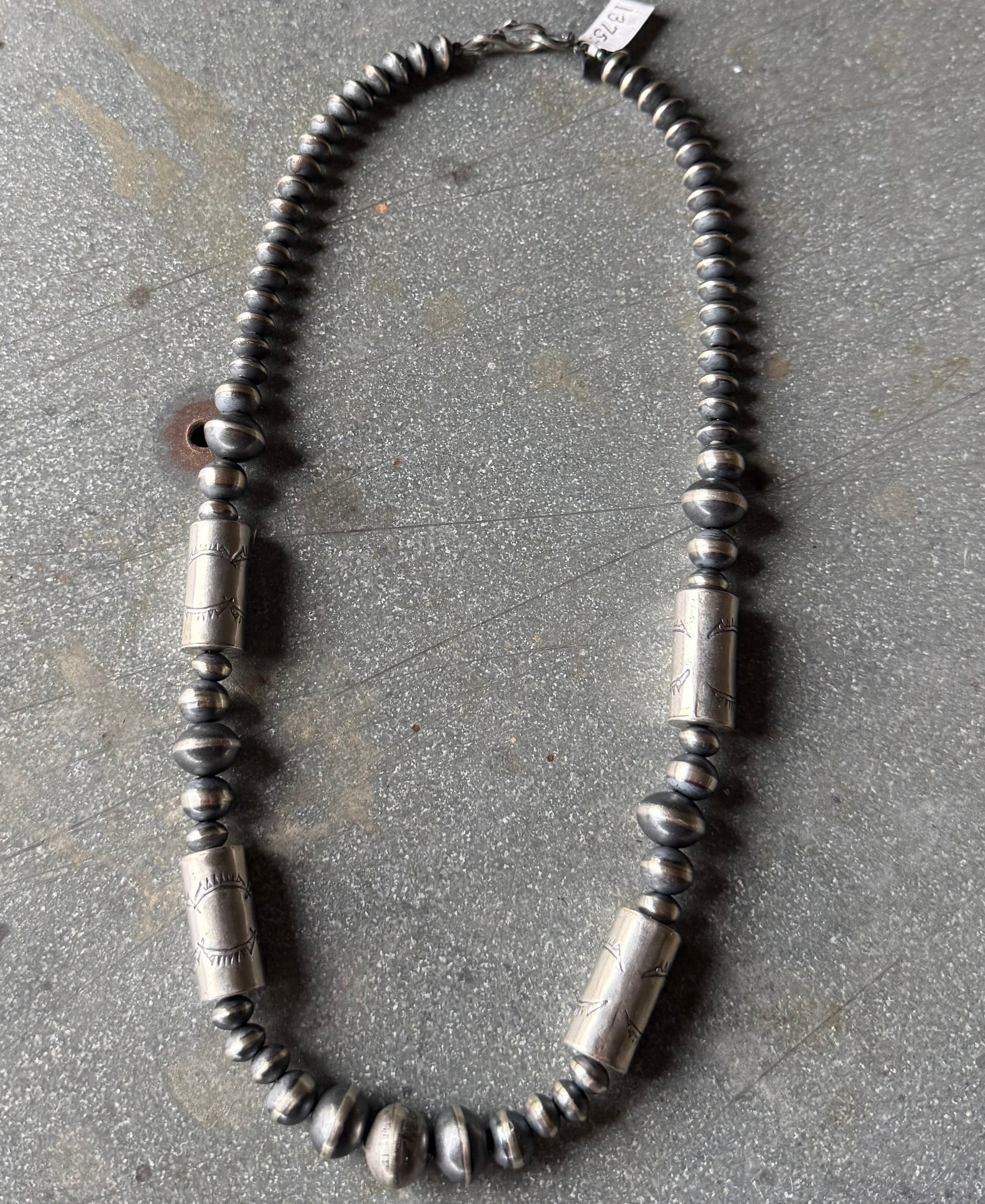 22” Navajo Pearl Strand