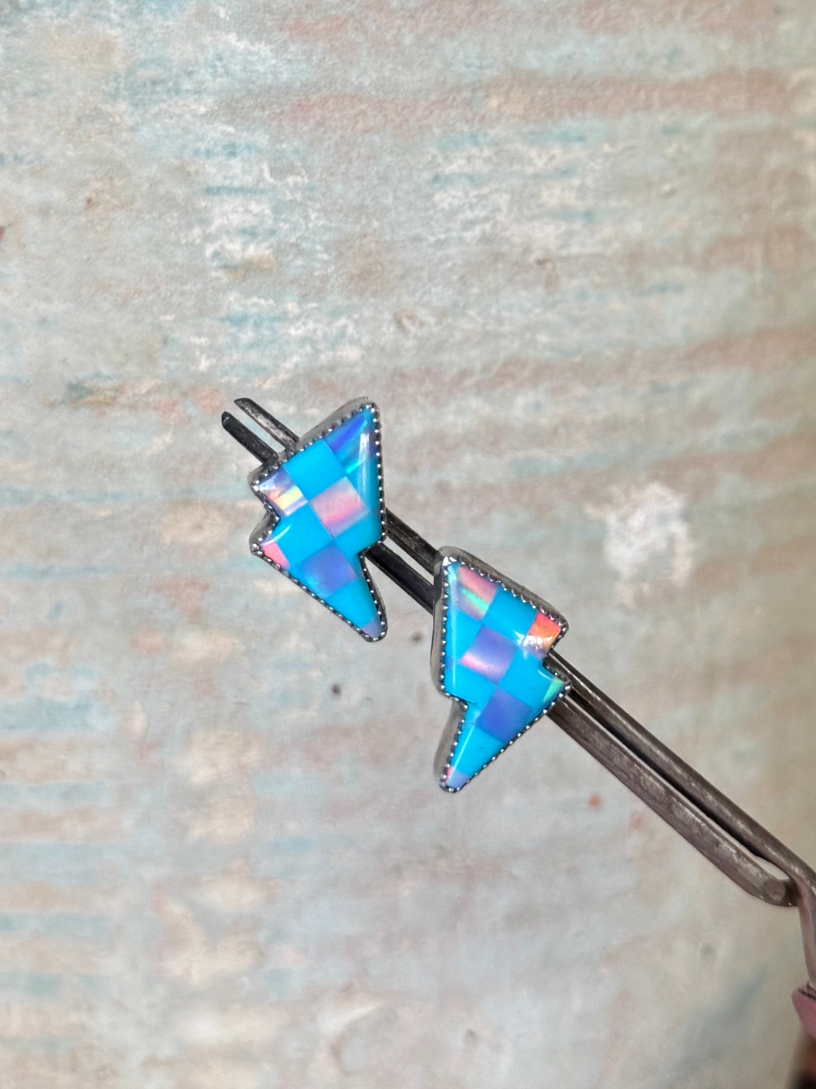 Checkered Bolt Studs