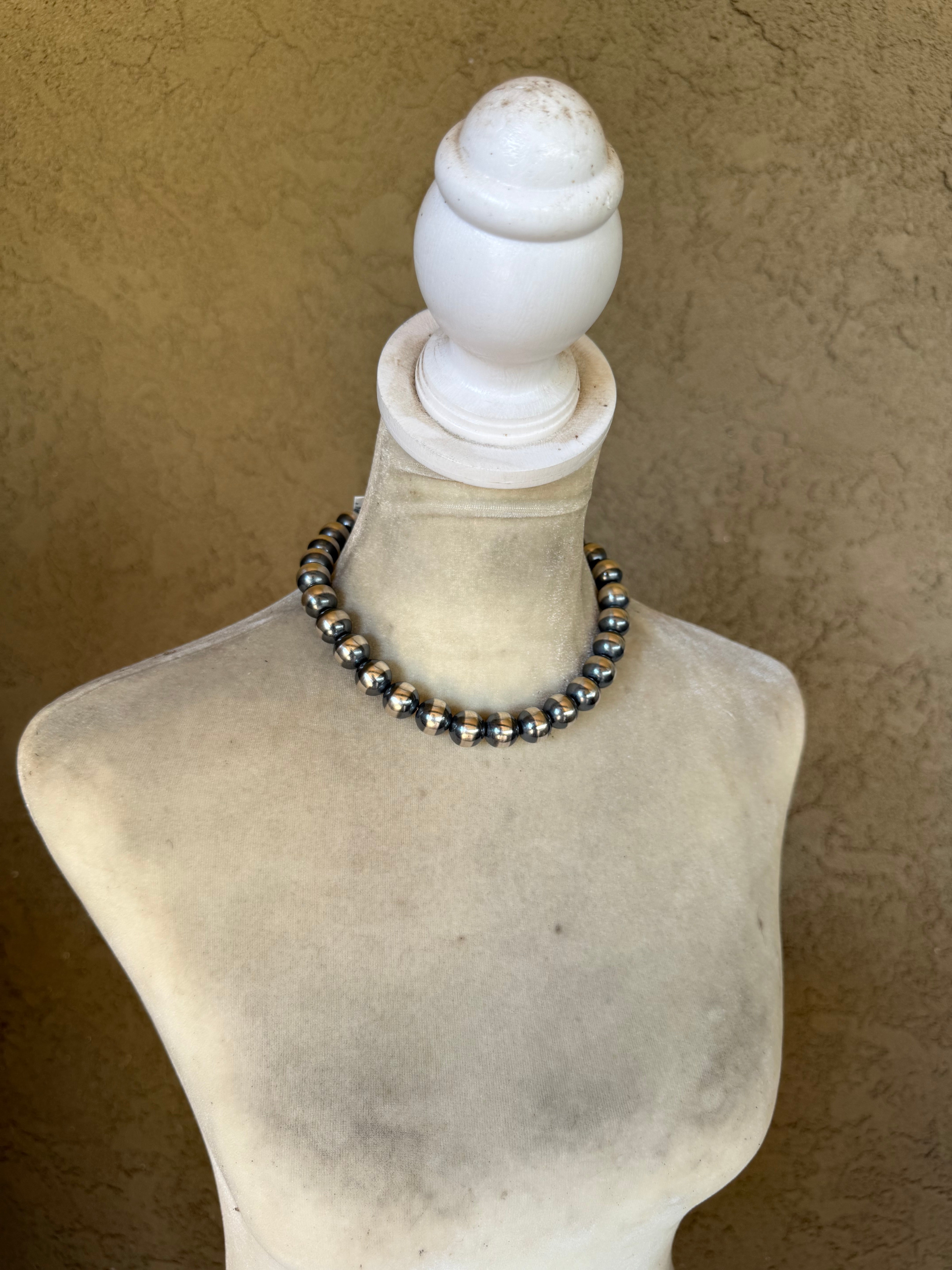 16” 14mm Navajo Pearls