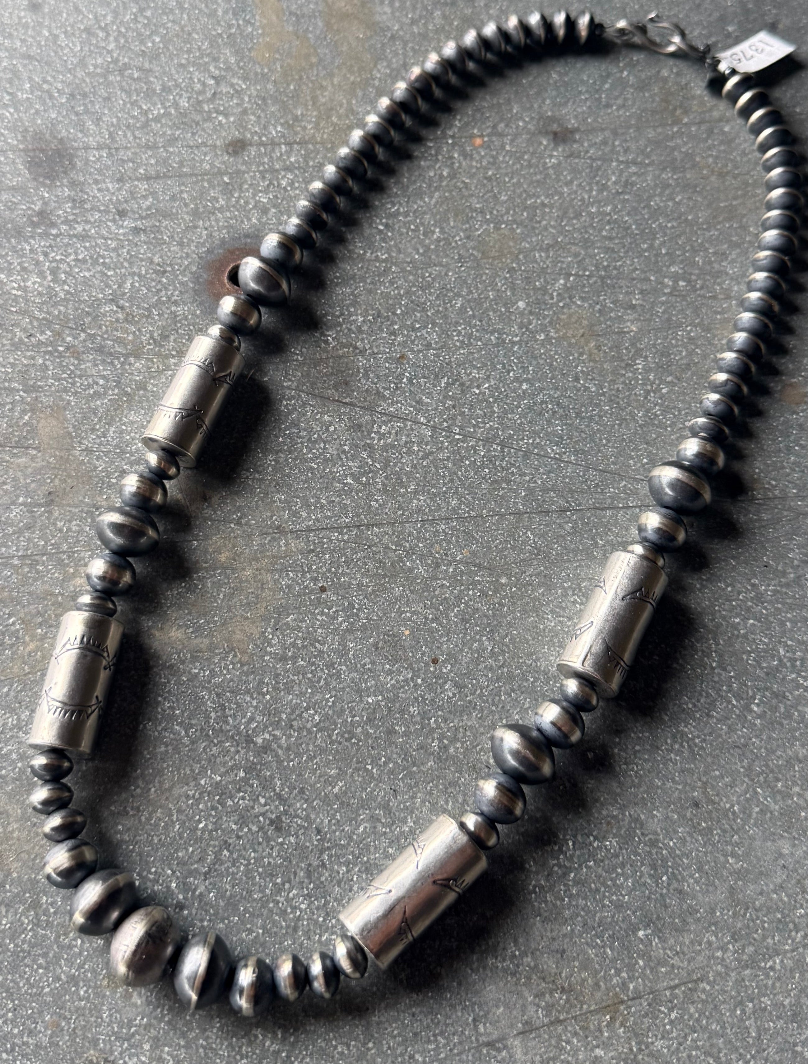 22” Navajo Pearl Strand