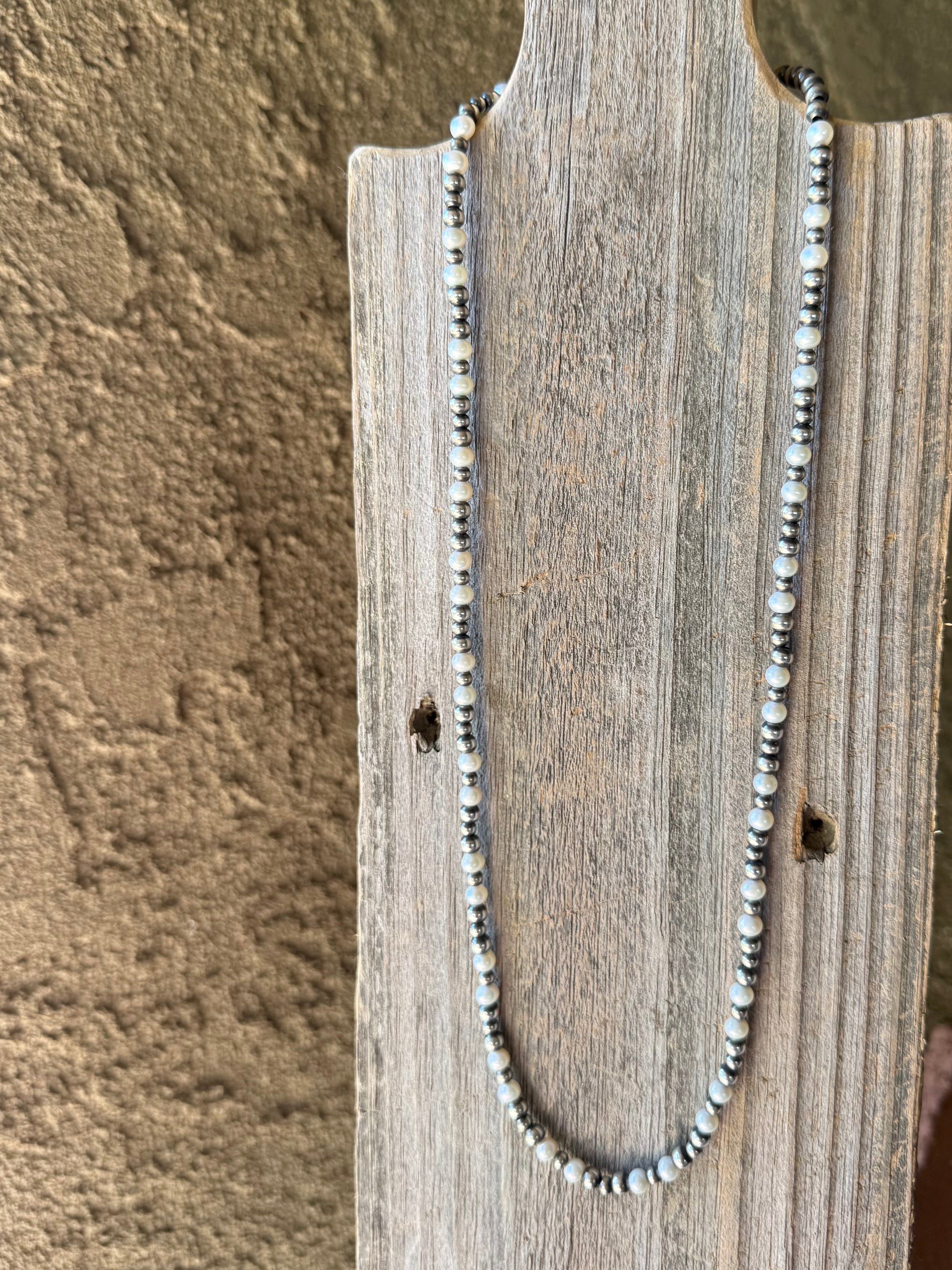 24” 5mm Navajo Pearl Strand