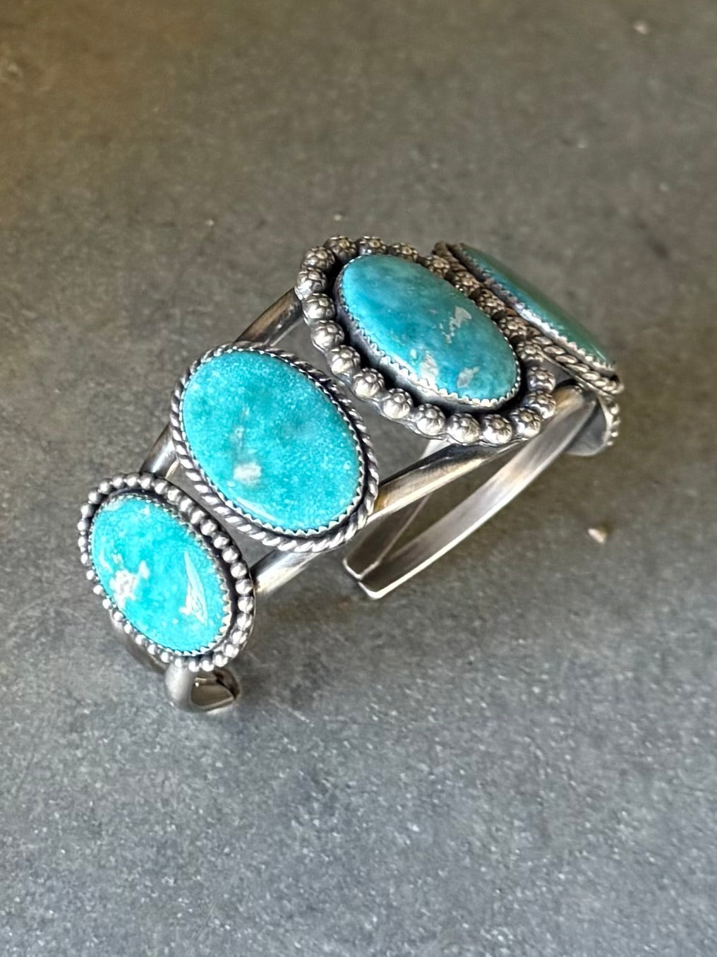 Statement White Water Cuff
