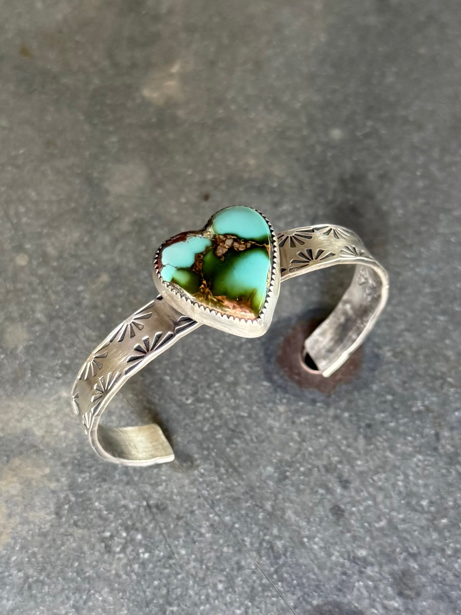 Royston Heart Cuff