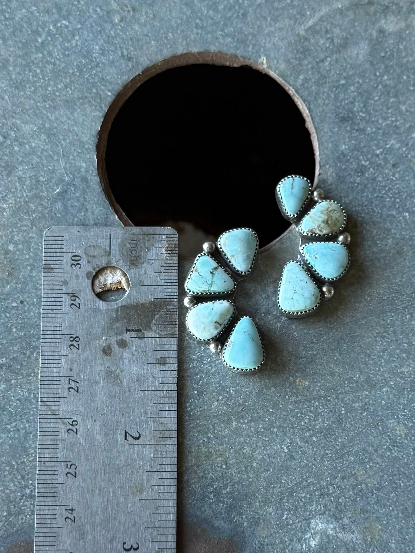 Dry Creek Cluster Studs