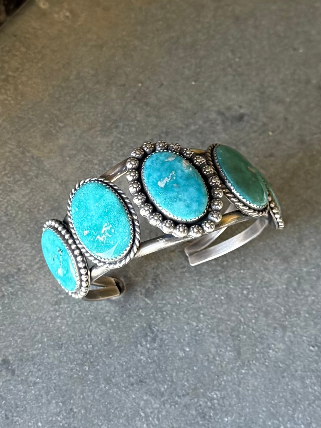 Statement White Water Cuff